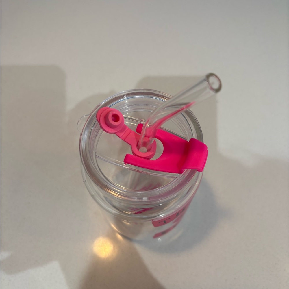 Mean Girls Glass Cup with Straw “That’s so Fetch” - Picture 4 of 6
